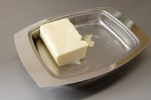 How to Remove Super Glue From Teeth