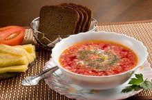 The Advantages & Disadvantages of a Vegetarian Diet