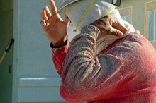 What Are the Dangers of Inhalation of Oil Based Paint Primer?
