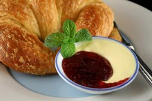 Can People With Lactose Intolerance Eat Butter?