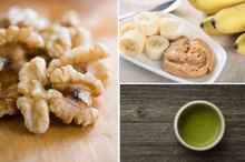 6 Bedtime Snacks That Help You Burn Fat (And Sleep Well, Too!)