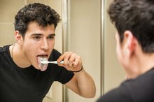 What Causes a White Coating on the Tongue?