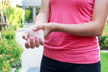 How to Heal a Sprained Wrist Quickly