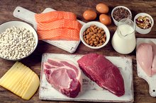 How Protein and Ketones Are Linked to Kidney Stones