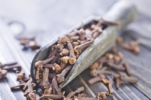 Allergies to Cloves