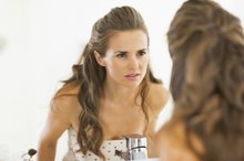 How to Tell if Pores Are Clogged