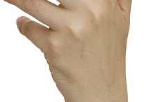 A Home Remedy for Cracked Cuticles & Dry Hands