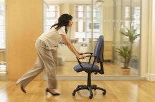 How to Sit with Pinched Nerve Syndrome