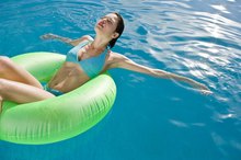How to Prevent Hair From Falling Out When Swimming