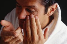 How to Wear a Toric Contact Lens