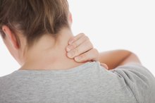 Ruptured Disk in Neck Signs & Symptoms