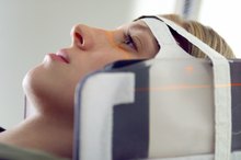 Advantages & Disadvantages of a CAT Scan