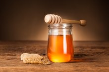 Severe Sore Throat Remedies While Breastfeeding