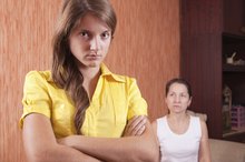 Strategies for Fathers Dealing With Mother-Daughter Conflicts