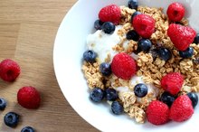 How to Reduce Swelling With These Fruits