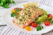 What Is the Difference Between a Balanced Diet & an Unbalanced Diet?