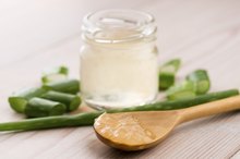 Home Remedy for Deep Skin Cracks Around Nails
