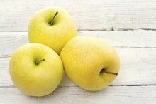 Calories in a Yellow Apple