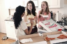 How Much Should a 13-Year-Old Girl Eat?