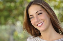 How to Remove Tooth Tartar at Home