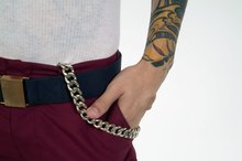 How to Use Hair Removal Cream on Tattoos