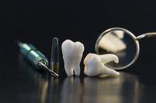 How to Control Diarrhea After a Wisdom Tooth Extraction