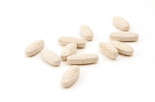 What Is the Relationship Between Folate & Vitamin B12?