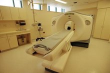 Advantages & Disadvantages of CT Scans