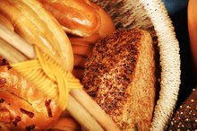 Can Gluten Cause Bleeding in the Intestines?