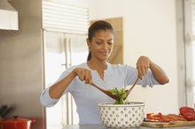 What Should a Diabetic & Diverticulitis Patient Eat?