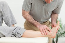 Does a Lack of Protein Cause Leg Edema?