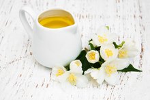 Vitamin E Oil for Rosacea