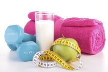 How Long Should You Wait After a Meal to Drink Muscle Milk?