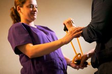 Should I Take Glucosamine Sulfate Before or After Weight Lifting?