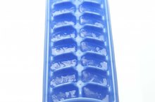 Health Concerns for Silicone Ice Trays Vs. Plastic Ice Trays