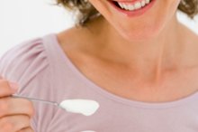 How to: Yogurt to Help Clean the Intestines