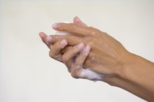 How to Treat an Abscess With Home Remedies