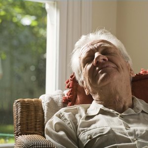 How to Treat Nausea Caused by a Concussion